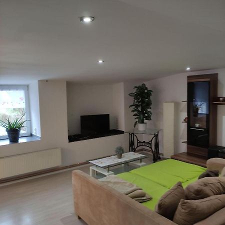Leipzig-Neuseeland-Ferienwohnung Rötha Eksteriør billede