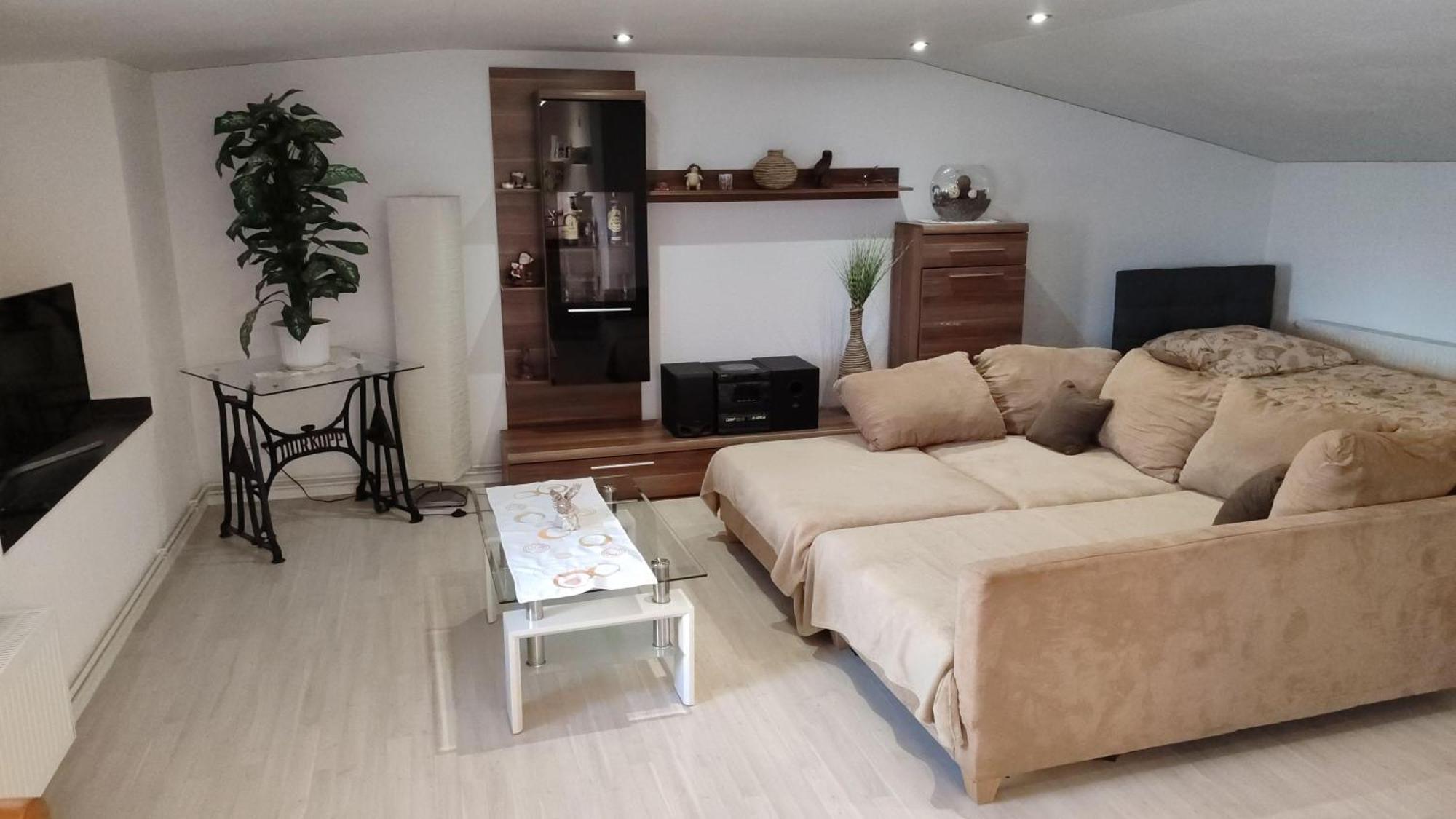 Leipzig-Neuseeland-Ferienwohnung Rötha Eksteriør billede